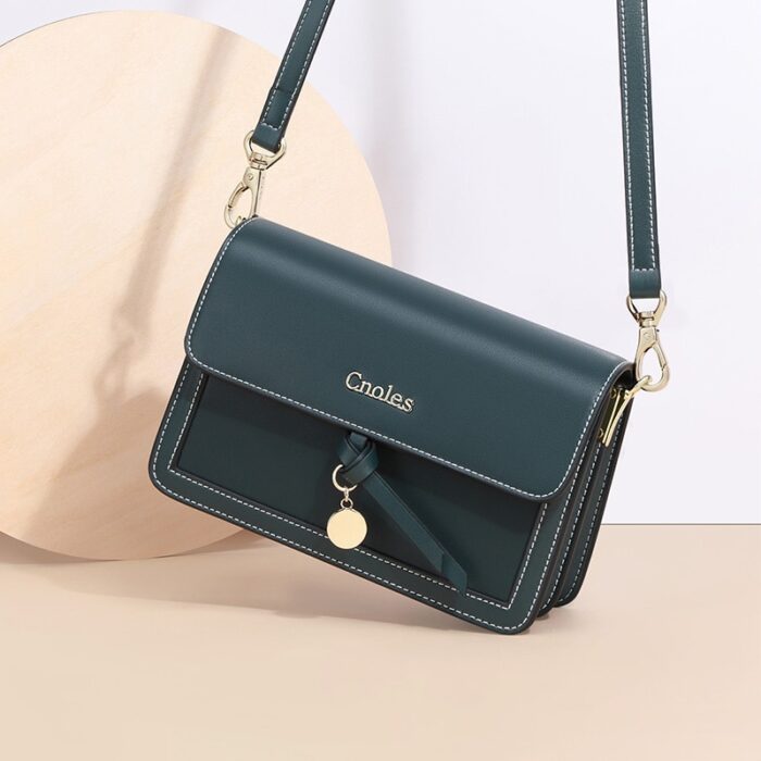 Cnoles Office Tote Crossbody: Luxe Leather